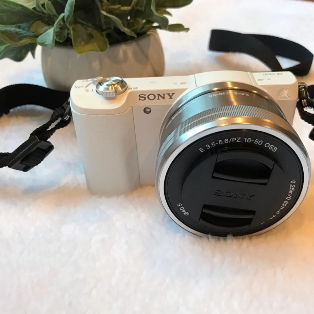New Sony X 5100 Wi-Fi Camera